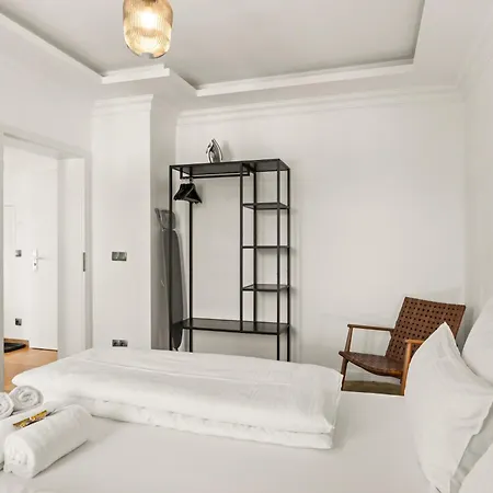 Yuva Homes Am Kurpark - Bright Collection *
